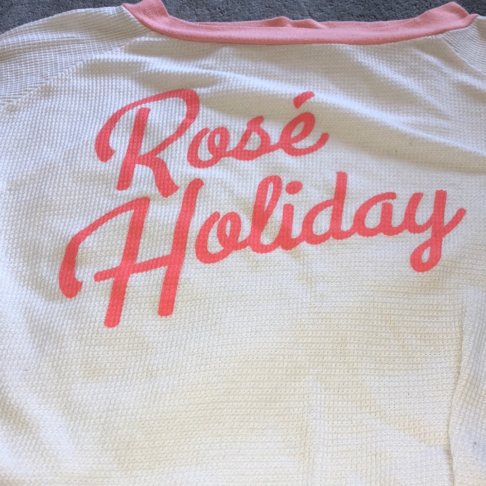 Graphic cropped long sleeve